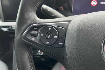 VAUXHALL MOKKA Electric 50kWh Ultimate SUV 5dr Electric Auto (136 ps)