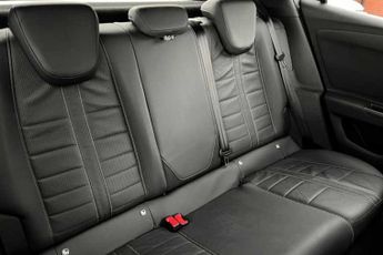 VAUXHALL MOKKA Electric 50kWh Ultimate SUV 5dr Electric Auto (136 ps)