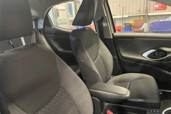 TOYOTA YARIS 1.5 VVT-h Icon Hatchback 5dr Petrol Hybrid E-CVT Euro 6 (s/s) (1