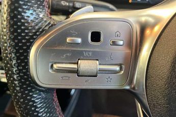 MERCEDES-BENZ A CLASS 1.3 A200 AMG Line (Executive) Hatchback 5dr Petrol 7G-DCT Euro 6