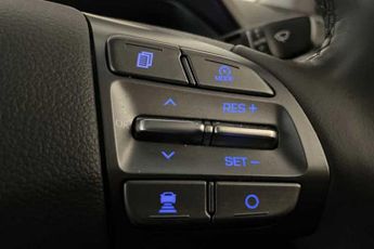 Hyundai IONIQ 38.3kWh Premium Hatchback 5dr Electric Auto (136 ps)