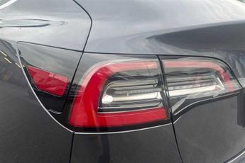 TESLA MODEL 3 (Dual Motor) Long Range Saloon 4dr Electric Auto 4WDE (346 ps)