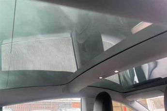 TESLA MODEL 3 (Dual Motor) Long Range Saloon 4dr Electric Auto 4WDE (346 ps)