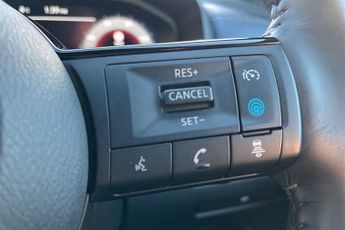 NISSAN QASHQAI 1.3 DIG-T MHEV Tekna SUV 5dr Petrol Hybrid XTRON Euro 6 (s/s) (1