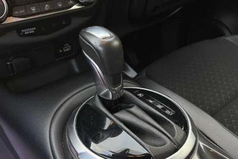 NISSAN JUKE 1.0 DIG-T N-Connecta SUV 5dr Petrol DCT Auto Euro 6 (s/s) (114 p