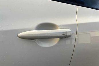 NISSAN JUKE 1.0 DIG-T N-Connecta SUV 5dr Petrol DCT Auto Euro 6 (s/s) (114 p