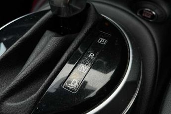 NISSAN JUKE 1.0 DIG-T N-Connecta SUV 5dr Petrol DCT Auto Euro 6 (s/s) (114 p