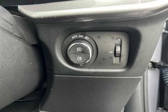 Vauxhall Mokka Electric 50 kWh (136 PS) Ultimate 5 Door Electric SUV Automatic *** 1 Own