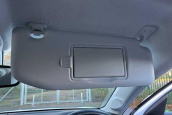 Vauxhall Corsa Electric 50 kWh (136 PS) SE Nav Premium 5 Door Electric Hatchback