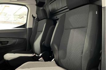 VAUXHALL COMBO Electric 52kWh Prime Panel Van 5dr Electric Auto SWB (7.4kW Charger) (136