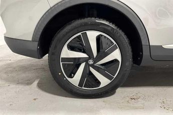 MG ZS 51.1kWh Trophy SUV 5dr Electric Auto (176 ps)