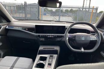 Vauxhall Grandland Electric 73kWh GS SUV 5dr Electric Auto (213 ps)