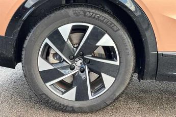 Vauxhall Grandland Electric 73kWh GS SUV 5dr Electric Auto (213 ps)