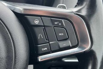 JAGUAR F-PACE 3.0 D300 V6 S SUV 5dr Diesel Auto AWD Euro 6 (s/s) (300 ps)