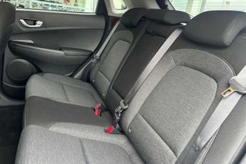 HYUNDAI KONA 64kWh Premium SUV 5dr Electric Auto (10.5kW Charger) (204 ps)