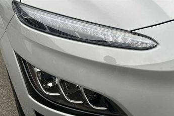 HYUNDAI KONA 64kWh Premium SUV 5dr Electric Auto (10.5kW Charger) (204 ps)