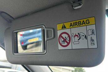 HYUNDAI KONA 64kWh Premium SUV 5dr Electric Auto (10.5kW Charger) (204 ps)