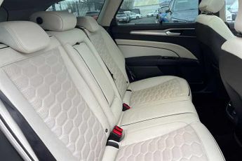 FORD MONDEO 2.0T EcoBoost Vignale Estate 5dr Petrol Auto Euro 6 (s/s) (240 p