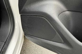 VAUXHALL MOKKA Electric 50kWh SRi Premium SUV 5dr Electric Auto (136 ps)