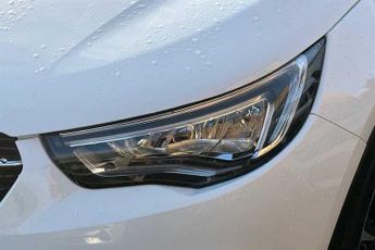 VAUXHALL GRANDLAND X 1.6 13.2kWh Business Edition Nav SUV 5dr Petrol Plug-in Hybrid A