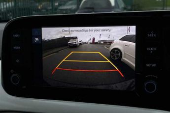 HYUNDAI i10 1.2 Premium Hatchback 5dr Petrol Auto Euro 6 (s/s) (84 ps)