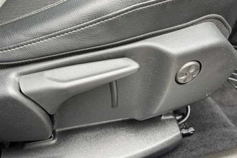 VAUXHALL GRANDLAND X 1.2 Turbo SRi Nav SUV 5dr Petrol Auto Euro 6 (s/s) (130 ps)