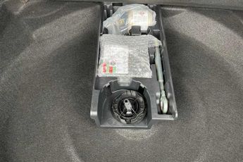 VAUXHALL GRANDLAND X 1.2 Turbo SRi Nav SUV 5dr Petrol Auto Euro 6 (s/s) (130 ps)