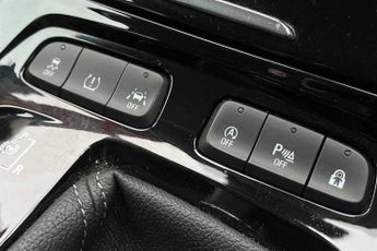 VAUXHALL GRANDLAND X 1.2 Turbo SRi Nav SUV 5dr Petrol Auto Euro 6 (s/s) (130 ps)