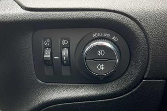 VAUXHALL GRANDLAND X 1.2 Turbo SRi Nav SUV 5dr Petrol Auto Euro 6 (s/s) (130 ps)