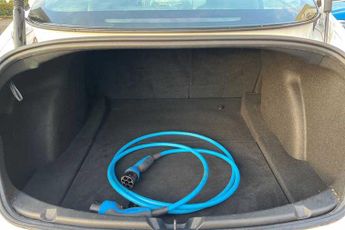 TESLA MODEL 3 Standard Range Plus Saloon 4dr Electric Auto RWD (241 bhp)