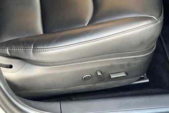 TESLA MODEL 3 Standard Range Plus Saloon 4dr Electric Auto RWD (241 bhp)