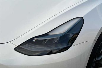 TESLA MODEL 3 Standard Range Plus Saloon 4dr Electric Auto RWD (241 bhp)
