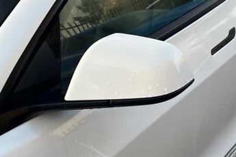 TESLA MODEL 3 Standard Range Plus Saloon 4dr Electric Auto RWD (241 bhp)