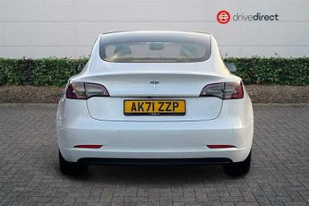 TESLA MODEL 3 Standard Range Plus Saloon 4dr Electric Auto RWD (241 bhp)