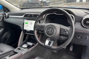 MG ZS 72.6kWh Trophy Long Range SUV 5dr Electric Auto (156 ps)