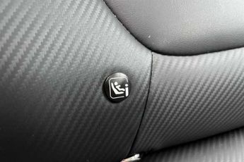 MG ZS 72.6kWh Trophy Long Range SUV 5dr Electric Auto (156 ps)