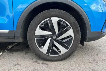 MG ZS 72.6kWh Trophy Long Range SUV 5dr Electric Auto (156 ps)