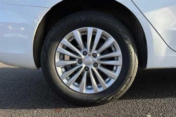 MG MG5 61.1kWh Excite Long Range Estate 5dr Electric Auto (156 ps)