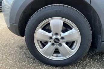 MINI HATCH 1.5 Cooper Classic Hatchback 5dr Petrol Steptronic Euro 6 (s/s) 