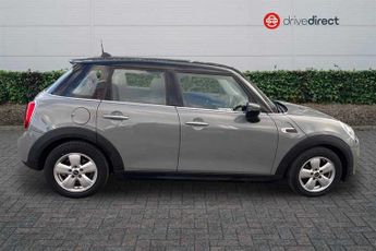MINI HATCH 1.5 Cooper Classic Hatchback 5dr Petrol Steptronic Euro 6 (s/s) 