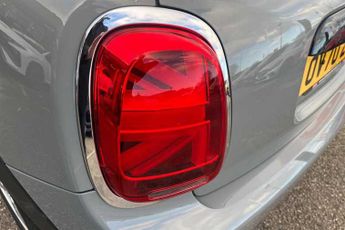 MINI HATCH 1.5 Cooper Classic Hatchback 5dr Petrol Steptronic Euro 6 (s/s) 