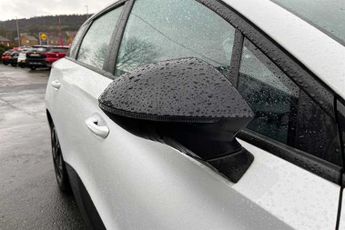 MG MG4 EV 64kWh SE Long Range Hatchback 5dr Electric Auto (203 ps)