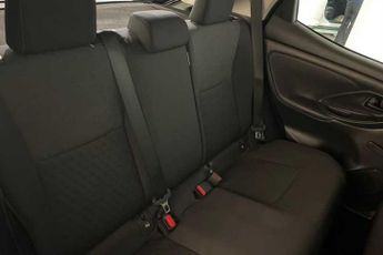 Toyota Yaris 1.5 VVT-h Icon Hatchback 5dr Petrol Hybrid E-CVT Euro 6 (s/s) (1