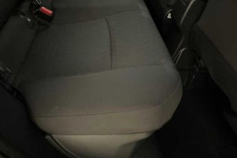 Toyota Yaris 1.5 VVT-h Icon Hatchback 5dr Petrol Hybrid E-CVT Euro 6 (s/s) (1