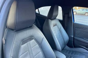 VAUXHALL MOKKA Electric 50kWh Ultimate SUV 5dr Electric Auto (136 ps)