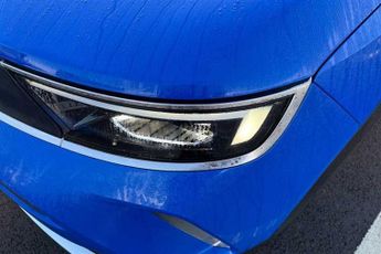 VAUXHALL MOKKA Electric 50kWh Ultimate SUV 5dr Electric Auto (136 ps)