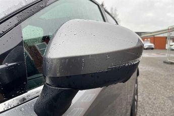 NISSAN QASHQAI 1.3 DIG-T MHEV N-Connecta SUV 5dr Petrol Hybrid XTRON Euro 6 (s/