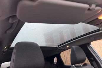 NISSAN QASHQAI 1.3 DIG-T MHEV N-Connecta SUV 5dr Petrol Hybrid XTRON Euro 6 (s/