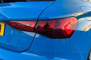 AUDI A3 1.5 TFSI 35 Edition 1 Sportback 5dr Petrol S Tronic Euro 6 (s/s)