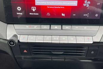 Vauxhall Astra Electric 54kWh Ultimate Hatchback 5dr Electric Auto (156 ps)